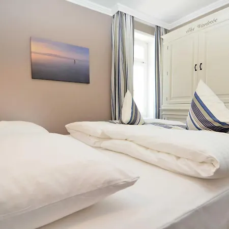 ヴィラ Fernsicht - Apt. 06 ゼリン